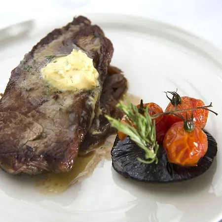 فندق Innisfallen 4*