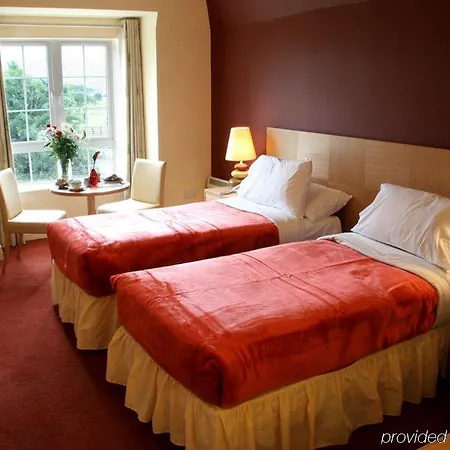 Innisfallen فندق