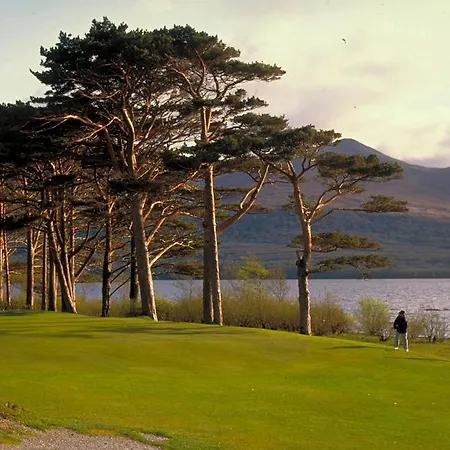 Innisfallen فندق 4*