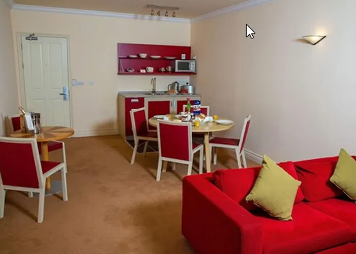 Innisfallen Szálloda Fossa