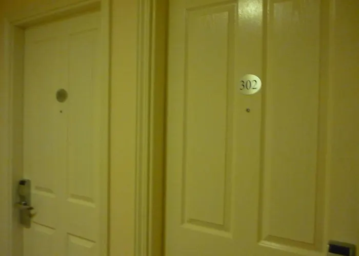 酒店 Innisfallen 4*