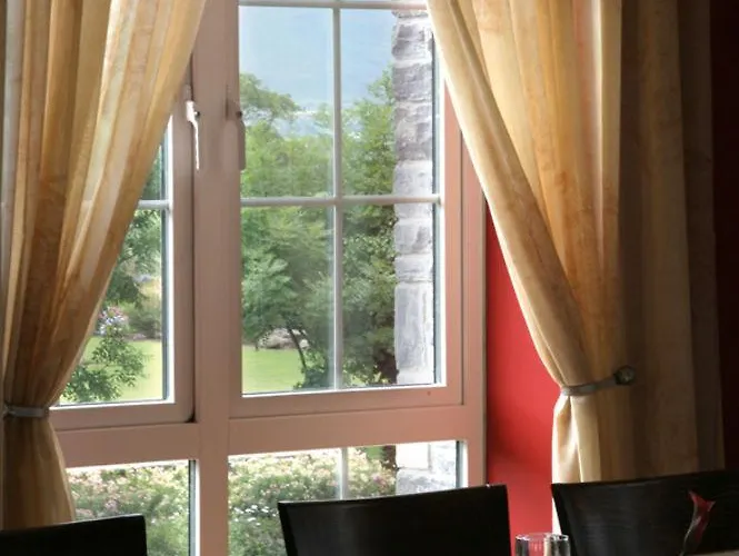 Innisfallen Szálloda Fossa