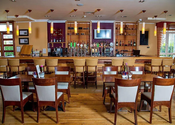 Innisfallen 4* 弗萨